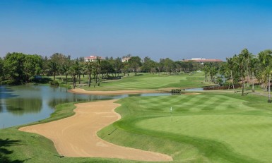 Club de golf Pun Hlaing